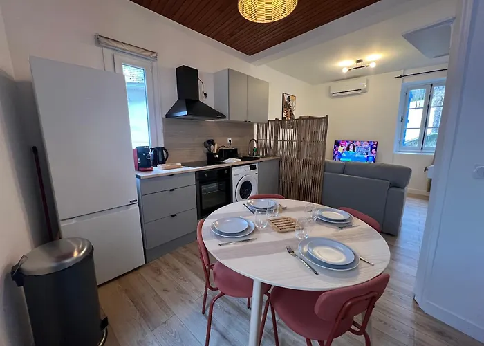 Le Russel - 1 - Halles * Lourdes